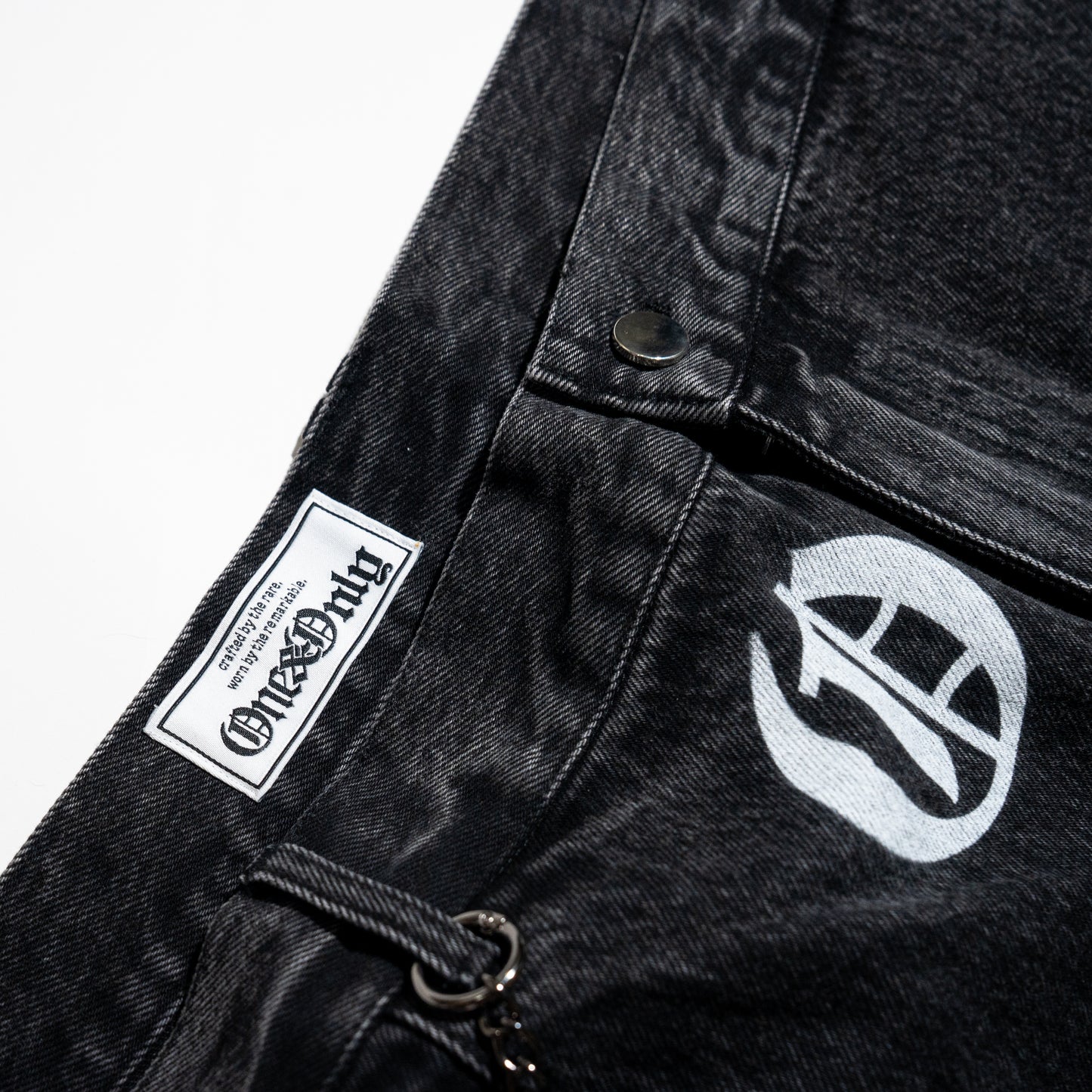 LOGO CARPENTER SHORTS